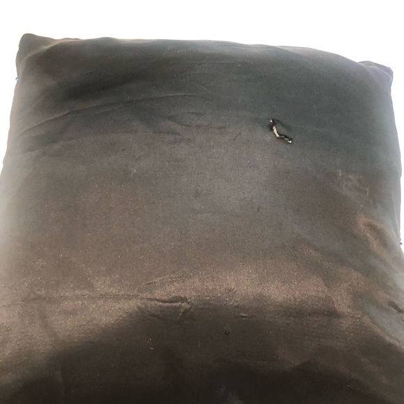 Pillows - Picture 2 of 5